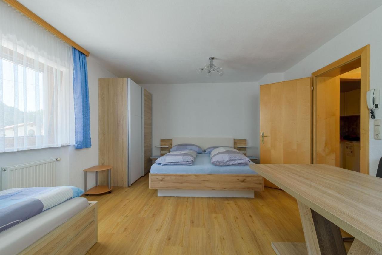 Haus Schimpfoessl Apartment Flirsch Ngoại thất bức ảnh